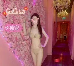 新到身材极好的女生